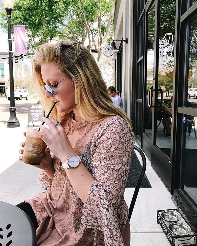 Trying to get through Thursday like ☕️☕️☕️ /// #brittanyinwanderland #foxtailcoffee #visitwinterpark